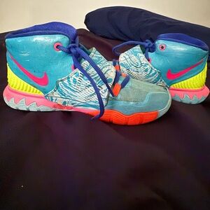Nike kyrie 6 pool size 2.5y